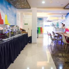 Hotel Clover The Arts питание