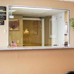 Отель Econo Lodge Columbus Колумбус интерьер отеля