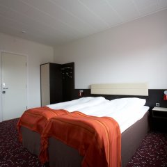 Hotel Tórshavn in Torshavn, Faroe Islands from 162$, photos, reviews - zenhotels.com guestroom photo 4