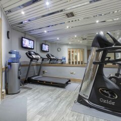 Отель Holiday Inn Oxford Circus Лондон фитнесс-зал фото 2