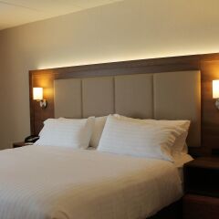 Отель Holiday Inn Express & Suites Charlottetown комната для гостей фото 3
