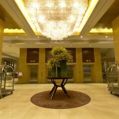 Mandarin Plaza Hotel интерьер отеля фото 3