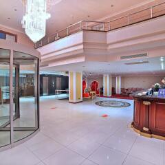 Lady Diana Hotel интерьер отеля