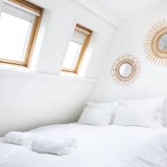 Отель Cornelis Luxury Guesthouse Нидерланды, Амстердам - отзывы, цены и фото номеров - забронировать отель Cornelis Luxury Guesthouse онлайн комната для гостей фото 4