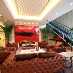 Отель Ramada интерьер отеля фото 3