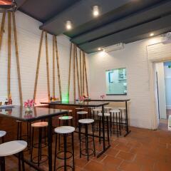 Отель Hanoi Friends Inn & Travel гостиничный бар