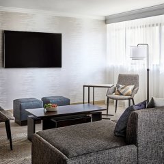 Anaheim Marriott Hotel in Anaheim, United States of America from 339$, photos, reviews - zenhotels.com guestroom photo 5