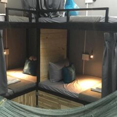 GoCo Hostel балкон