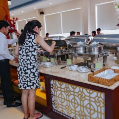 Отель HaiDuong Intourco Resort гостиничный бар