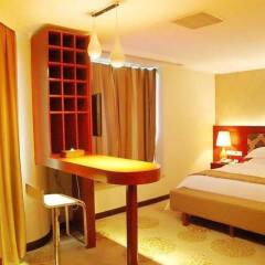 Guangzhou Carefree Hotel удобства в номере фото 2