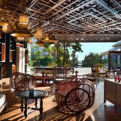 Hotel Indigo Bali Seminyak Beach интерьер отеля фото 3