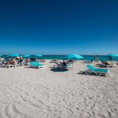 Отель The Plymouth South Beach пляж