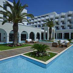Mitsis Faliraki Beach Hotel & Spa - All Inclusive бассейн фото 3
