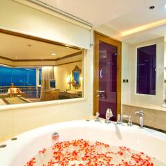 Royal Cliff Beach Hotel ванная