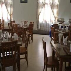 Nandar Thiri Hotel питание