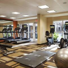 Отель Courtyard by Marriott Aventura Mall фитнесс-зал