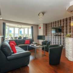 Апартаменты P&O Apartments Plac Europejski 1 комната для гостей