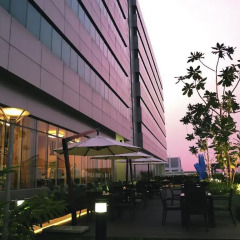 Centra Government Complex Hotel & Convention Centre Бангкок фото 2