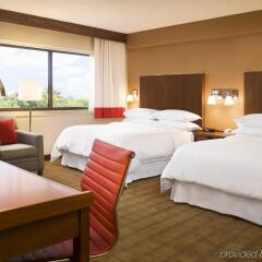 Отель Four Points By Sheraton Columbus - Polaris Колумбус комната для гостей фото 4