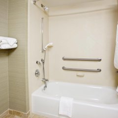 Hampton Inn & Suites ATL-Six Flags in Douglasville, United States of America from 163$, photos, reviews - zenhotels.com bathroom
