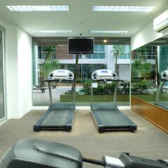 Отель iCheck inn Residences Patong фитнесс-зал фото 3