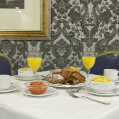 Alixares Hotel в номере