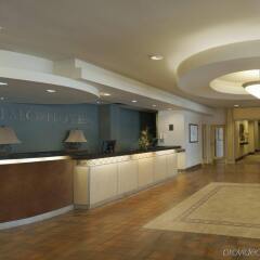Отель Holiday Inn Ottawa East Канада, Оттава - отзывы, цены и фото номеров - забронировать отель Holiday Inn Ottawa East онлайн интерьер отеля