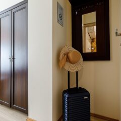 Отель Apartament Przytulny OLD TOWN Ogarna St. сейф в номере