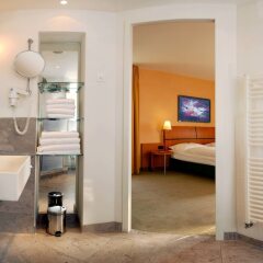 Отель Best Western Premier Airporthotel Fontane Berlin ванная фото 2