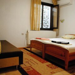 Отель Toni's Guest House Болгария, Сандански - отзывы, цены и фото номеров - забронировать отель Toni's Guest House онлайн комната для гостей фото 5