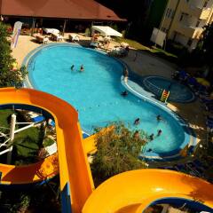 Melissa Garden Apart Hotel Турция, Сиде - 1 отзыв об отеле, цены и фото номеров - забронировать отель Melissa Garden Apart Hotel онлайн бассейн фото 3