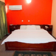 Отель Selino Suites Limited комната для гостей