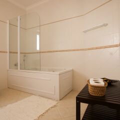 Ericeira Chill Hill Hostel & Private Rooms - Sea Food спа
