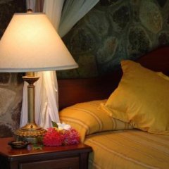 Frangipani Hotel in Bequia, St. Vincent and the Grenadines from 118$, photos, reviews - zenhotels.com
