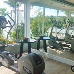 Отель The Nai Harn Phuket фитнесс-зал фото 4