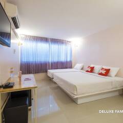 Отель Zen Rooms Phetchaburi 13 Бангкок комната для гостей фото 5