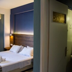 Отель Stalis Blue Sea Front Deluxe Rooms сейф в номере