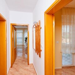 Отель Guest House Nadin Болгария, Поморие - отзывы, цены и фото номеров - забронировать отель Guest House Nadin онлайн интерьер отеля