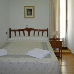 Отель Hostal San Antonio комната для гостей