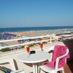 Hotel Nelson Римини фото 2