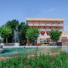 Hotel Silvia бассейн