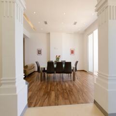 Отель Charming Seafront Apartment, Perfect for Families Мальта, Слима - отзывы, цены и фото номеров - забронировать отель Charming Seafront Apartment, Perfect for Families онлайн помещение для мероприятий