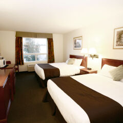 Отель Foxwood Inn & Suites Drayton Valley комната для гостей фото 4