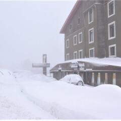 Uludag Uslan Hotel Турция, Бурса - отзывы, цены и фото номеров - забронировать отель Uludag Uslan Hotel онлайн спортивное сооружение