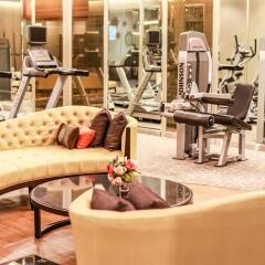 Отель Mandarin Hotel Managed by Centre Point Таиланд, Бангкок - 3 отзыва об отеле, цены и фото номеров - забронировать отель Mandarin Hotel Managed by Centre Point онлайн фитнесс-зал фото 4