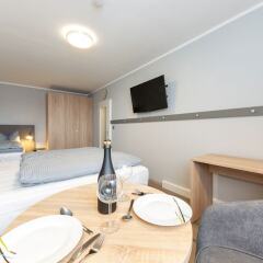 Отель Centerroom Zwilling01 комната для гостей фото 4