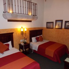 Hotel Historia in Morelia, Mexico from 137$, photos, reviews - zenhotels.com guestroom photo 2
