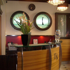 Отель Days Inn Nice Centre Франция, Ницца - 5 отзывов об отеле, цены и фото номеров - забронировать отель Days Inn Nice Centre онлайн интерьер отеля фото 2