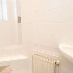 Отель Vienna Apartment One Liechtensteinstr. Австрия, Вена - отзывы, цены и фото номеров - забронировать отель Vienna Apartment One Liechtensteinstr. онлайн ванная фото 2