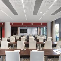 Отель INNSIDE by Meliá Düsseldorf Hafen